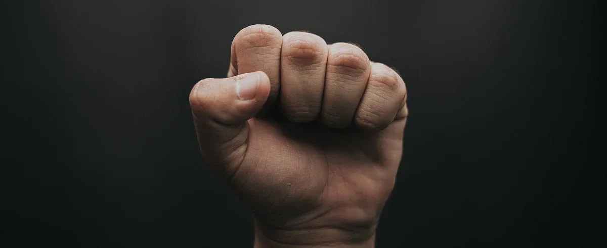 Nos aferramos a lo que creemos ser