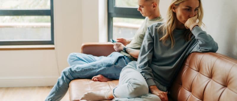 Hay veces que el hombre paga con la mujer aquellas heridas que su padre y su abuelo infligieron.
